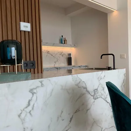 Seashore View 아파트